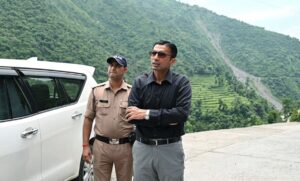 एटीएस कॉलोनी में आतंक का पर्याय बने बिल्डर पर जिला मजिस्ट्रेट का बड़ा एक्शन स्वतः संज्ञान लेकर गुंडा एक्ट में बुक कर किया जिला बदर