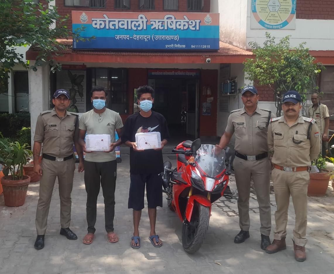 बंद घर मे हुई चोरी की घटना का 24 घंटे के अंदर दून पुलिस ने किया खुलासा