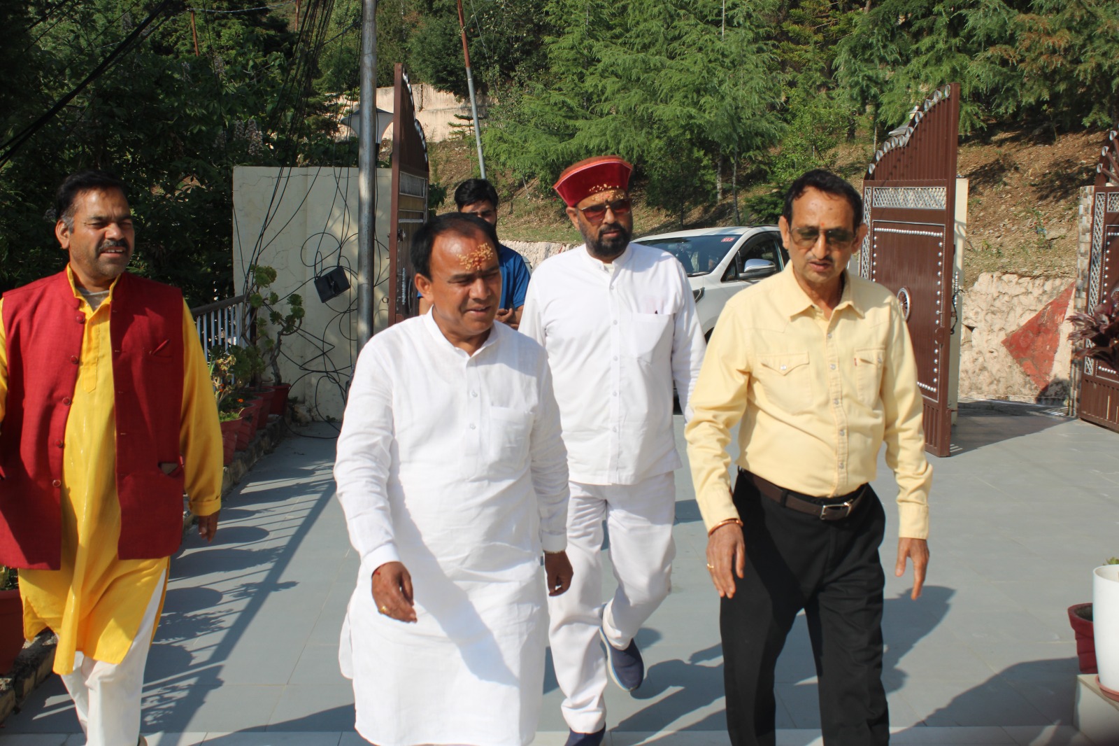 उच्च शिक्षा मंत्री डॉ धन सिंह रावत ने किया श्रीदेव सुमन विश्वविद्यालय का औचक निरीक्षण