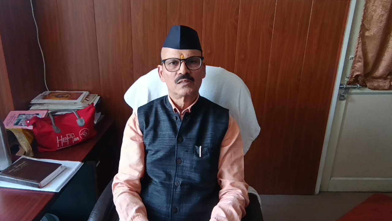 *जनपद दून में पेट्रोल-डीजल का पर्याप्त भंडार, घबराने की आवश्यकता नहीं-जिला पूर्ति अधिकारी