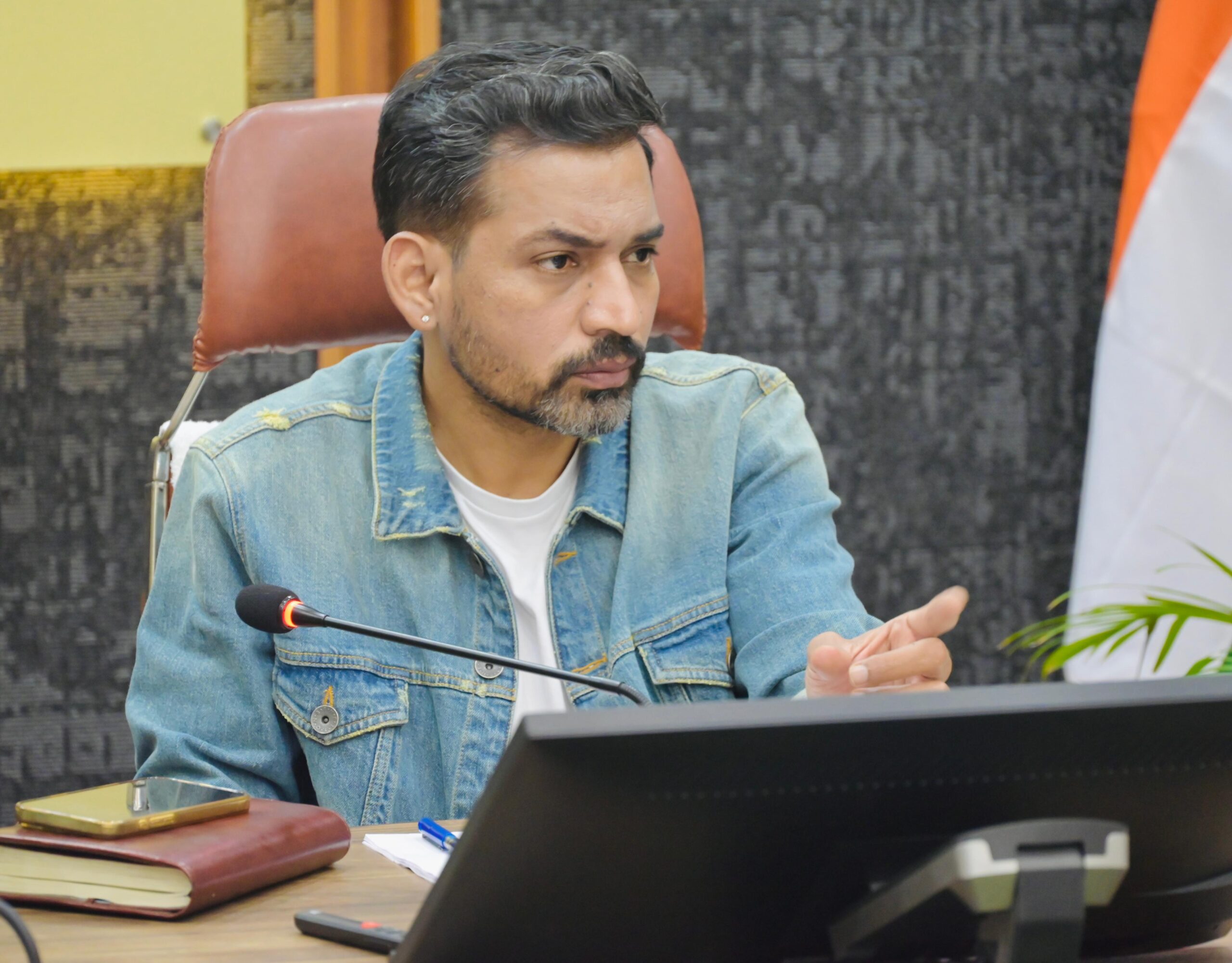 मानसून से पहले सभी प्राथमिकता वाले कार्य 7 जून तक पूर्ण करें- डीएम