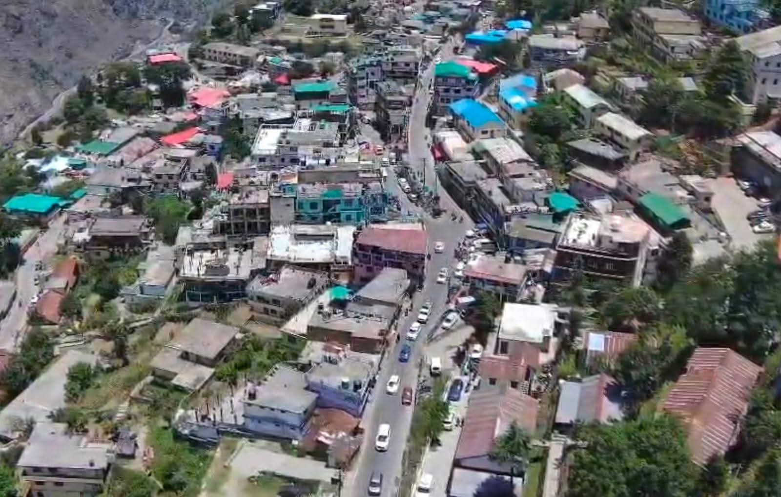 चारधाम यात्रा: ज्योतिर्मठ में गेट सिस्टम से मिली राहत, जाम की समस्या पर लगा ब्रेक