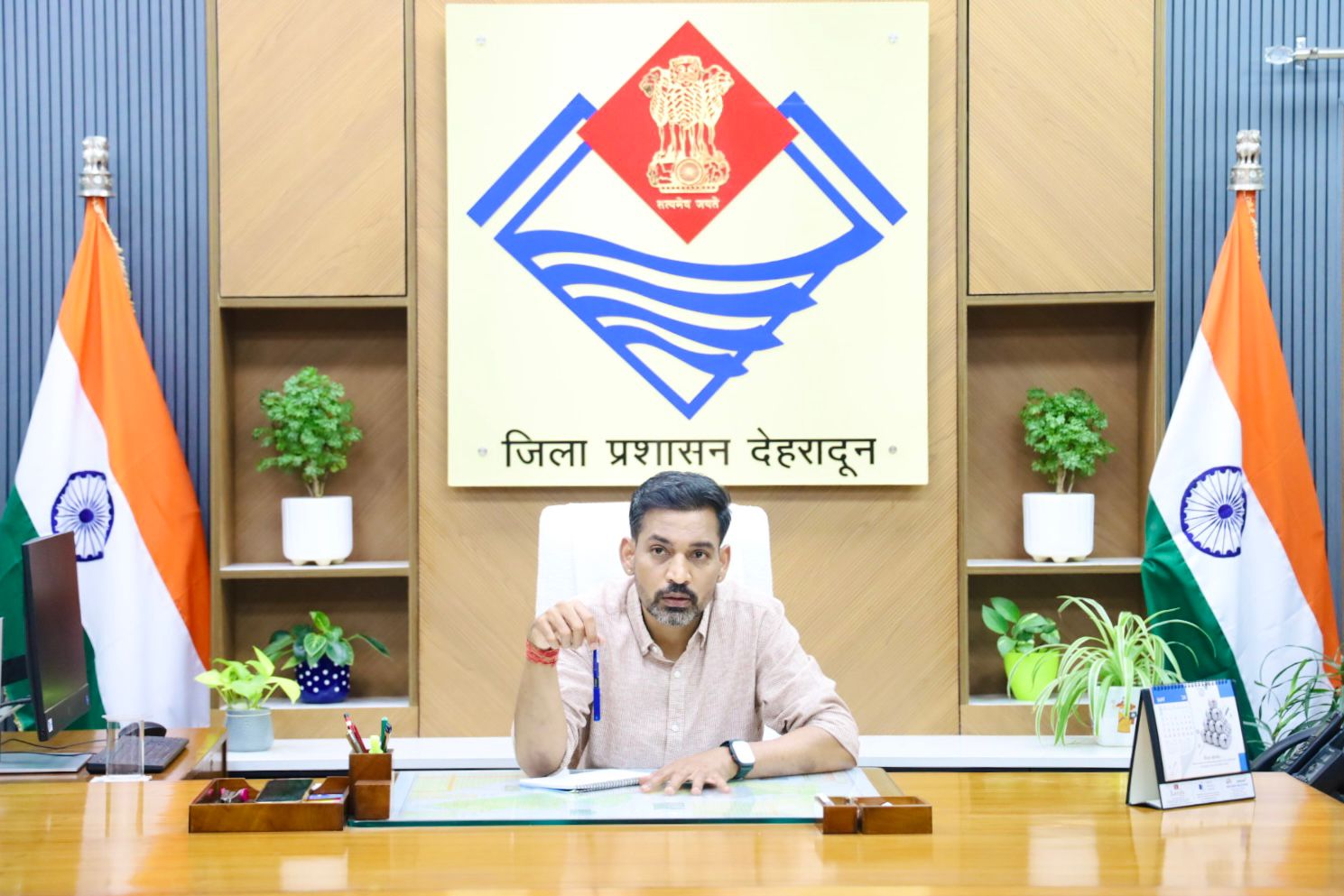 मानसून से पहले जलभराव वाले संवेदनशील स्थलों पर समस्या का करें त्वरित समाधानः डीएम