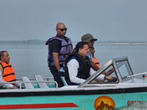 मुख्यमंत्री पुष्कर सिंह धामी ने गदरपुर में अंतर्राष्ट्रीय क्याकिंग एवं कैनोइंग प्रतियोगिता की तैयारियों का लिया जायजा