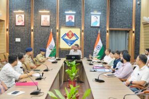 यातायात सुधार एवं पार्किंग व्यवस्था को लेकर डीएम सख्त, माइक्रो लेवल प्लान तैयार कर कार्यों में तेजी लाने के निर्देश*