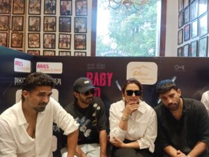 “बेबी डू डाई डू” की सुप्रसिद्ध अदाकारा फिल्म अभिनेत्री हुमा कुरैशी मीडिया से हुईं रु-बरूह, लाखों प्रशंसकों को कहा-शुक्रिया… शुक्रिया… शुक्रिया…