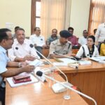 जिलाधिकारी ललित मोहन रयाल ने की, विकास कार्यों एवं जनकल्याणकारी योजनाओं की गहन समीक्षा